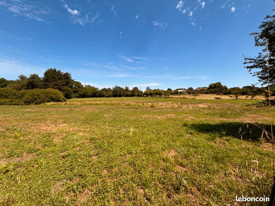 Terrain 430 m² Avrille · à Avrillé · 40 000 €