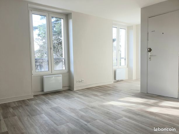 Appartement type studio à Soisy sur Seine