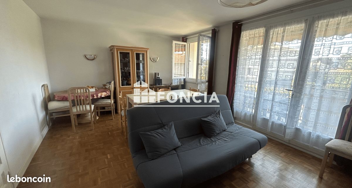 Appartement T3 de 76 m² avec balcon et loggia - MONTÉLIMAR SUD (image 1)