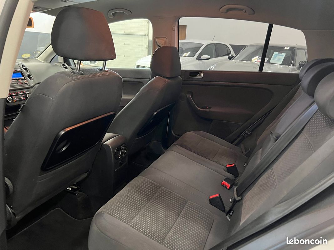 Volkswagen Golf PLUS 1.6 TDI 105CH BVM-5 / GARANTIE 6 MOIS / MOTEUR /BOIT DE VITESSE (image 8)