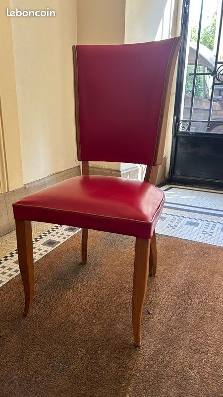 Chaises vintage bistrot années 50/60 en bois et skaï rouge – lot de 4 (image 2)