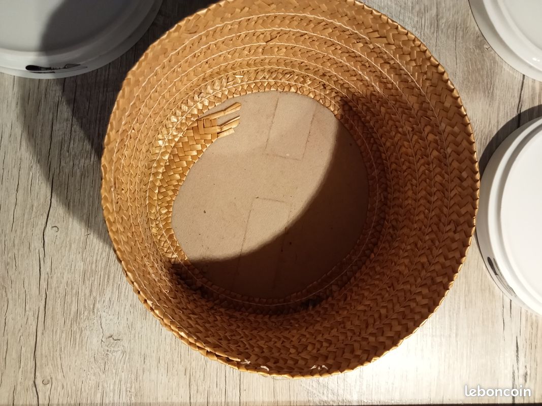 6 petites assiettes empilables dans leur panière d'origine (image 12)