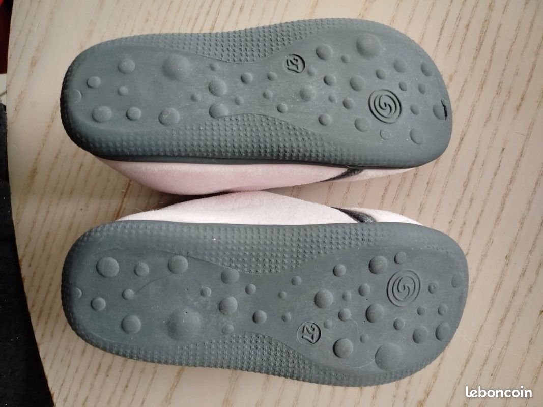 Chausson bébé taille 27 (image 2)