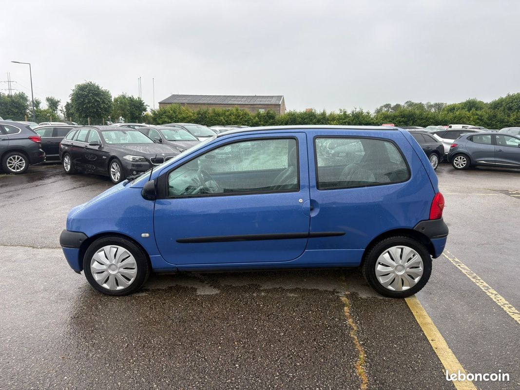 RENAULT TWINGO Emotion 1.2i 60 CV 118300 KM 01/2007 VITRES ÉLECTRIQUES CLIMATISATION (image 5)