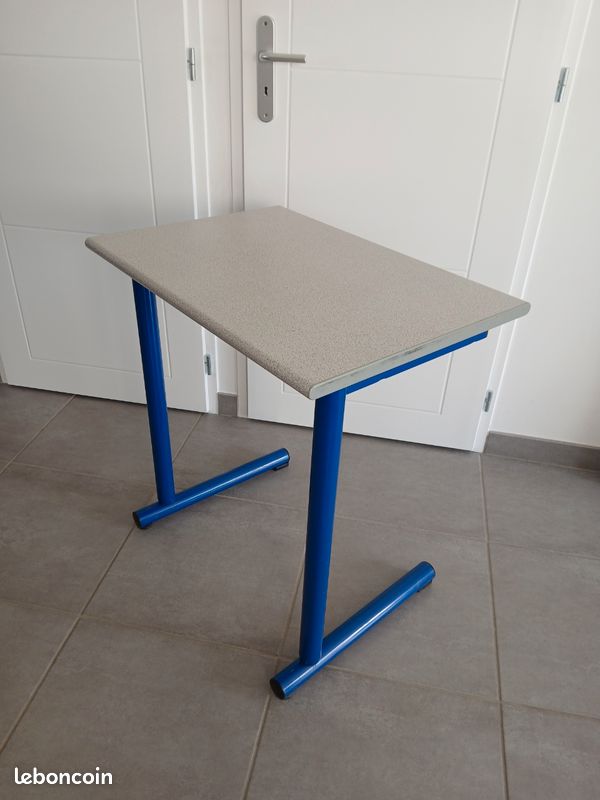 Bureau d’ecolier (image 1)