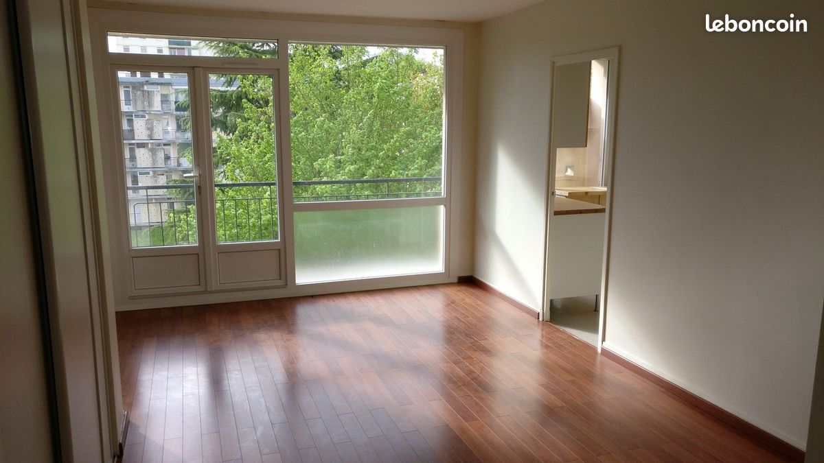 Appartement 3 pièces 65 m² · à Mont-Saint-Aignan · 65 m² · 710 €/mois