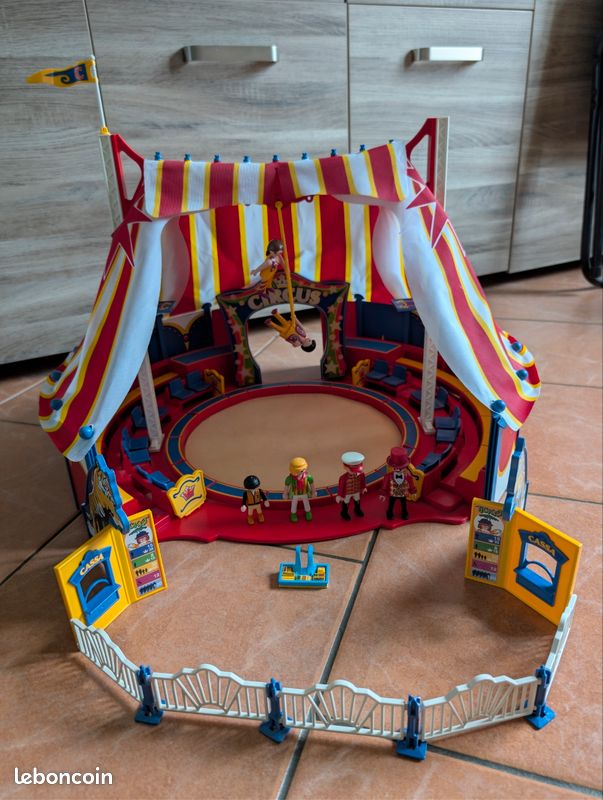 Playmobil - 4230 - Grand chapiteau de cirque
