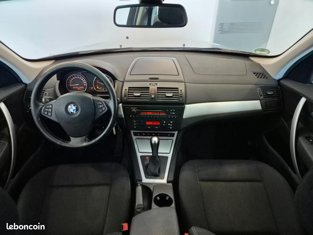 BMW X3 xDrive20d 177 ch BVA / Attelage Sièges chauffants Radar AV-AR 4x4 (image 13)