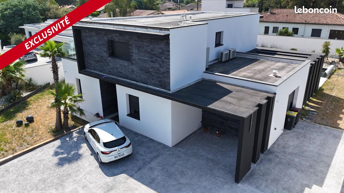 Maison 6 pièces 235 m² · à Beychac-Et-Caillau · 235 m² · 890 000 €