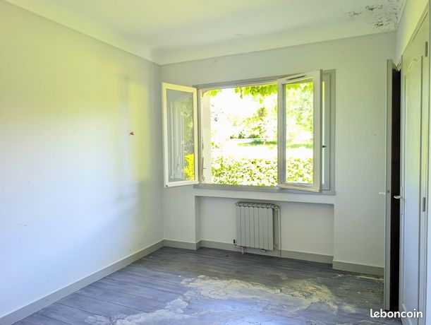 Maison divisible en appartements et terrain détachable — 9