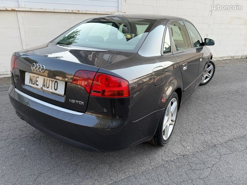 AUDI A4 1.9 TDI Ambiente – 116 ch – 2007 (image 3)