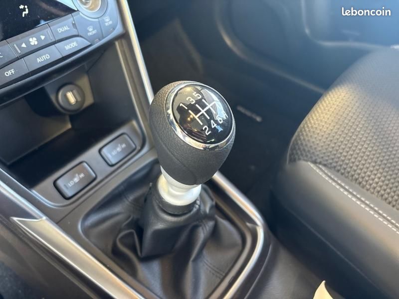 Suzuki S-Cross 1.4 Boosterjet Hybrid 110ch Style MY25 (image 18)