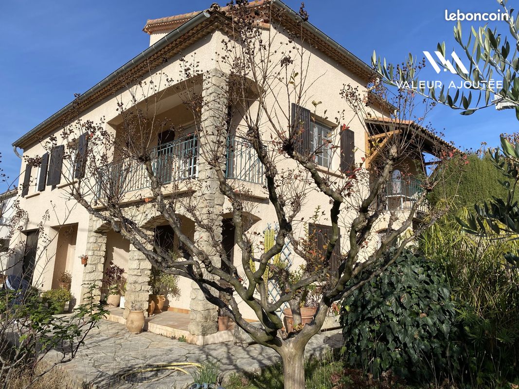 Maison 7 pièces 180 m² · à Lunel · 180 m² · 320 000 €