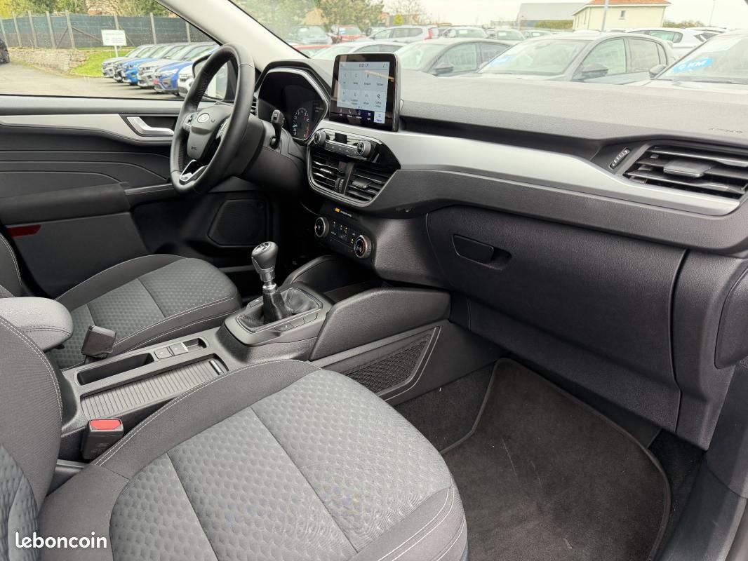 Ford Kuga 1.5 EcoBoost 150 BVM6 Titanium (image 19)