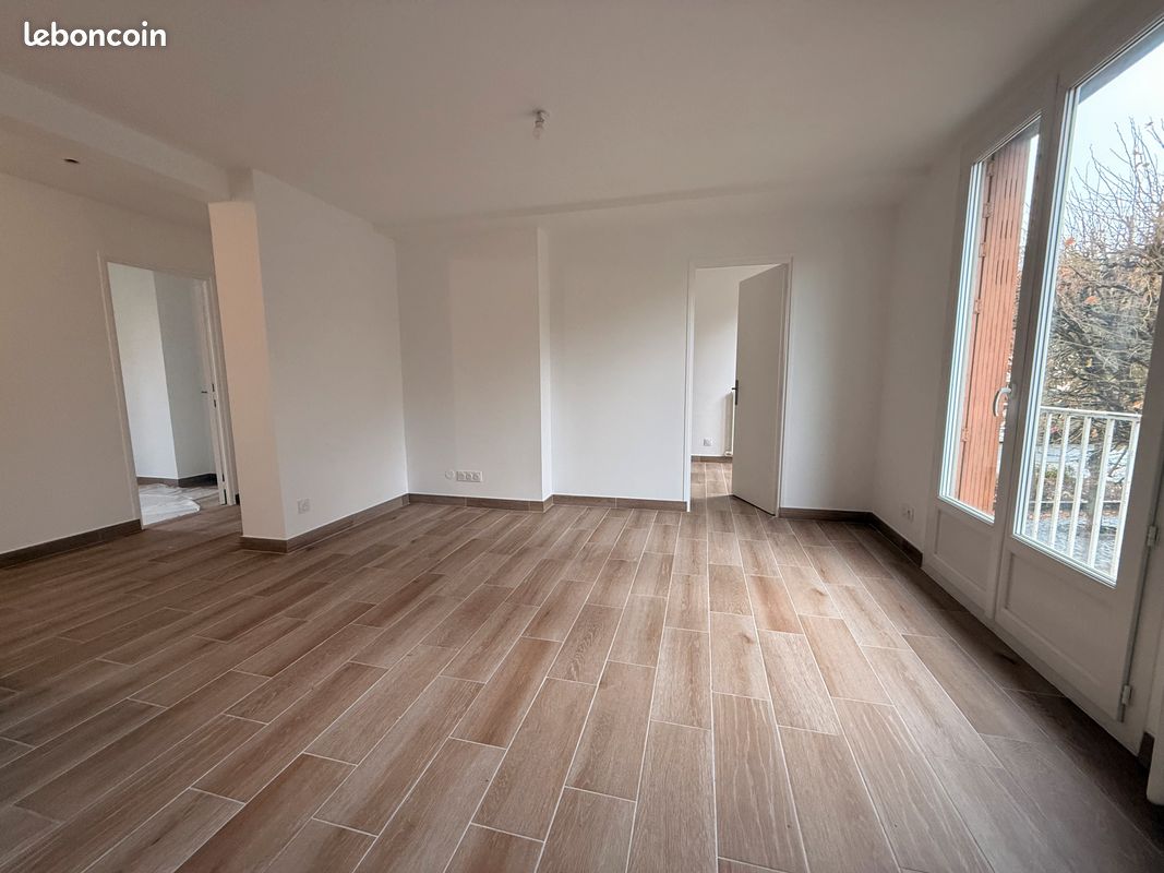 Appartement a louer poissy - 4 pièce(s) - 67 m2 - Surfyn
