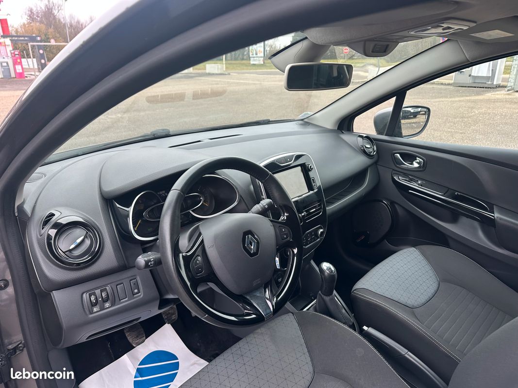 Renault Clio 1.5L DCI 90CH 4CV (image 4)