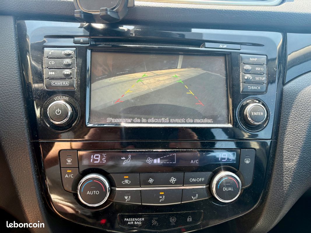 NISSAN Qashqai GENERATION-II 1.6 DCI 130CH Connect Edition - Caméra de recul - Radar AR (image 9)