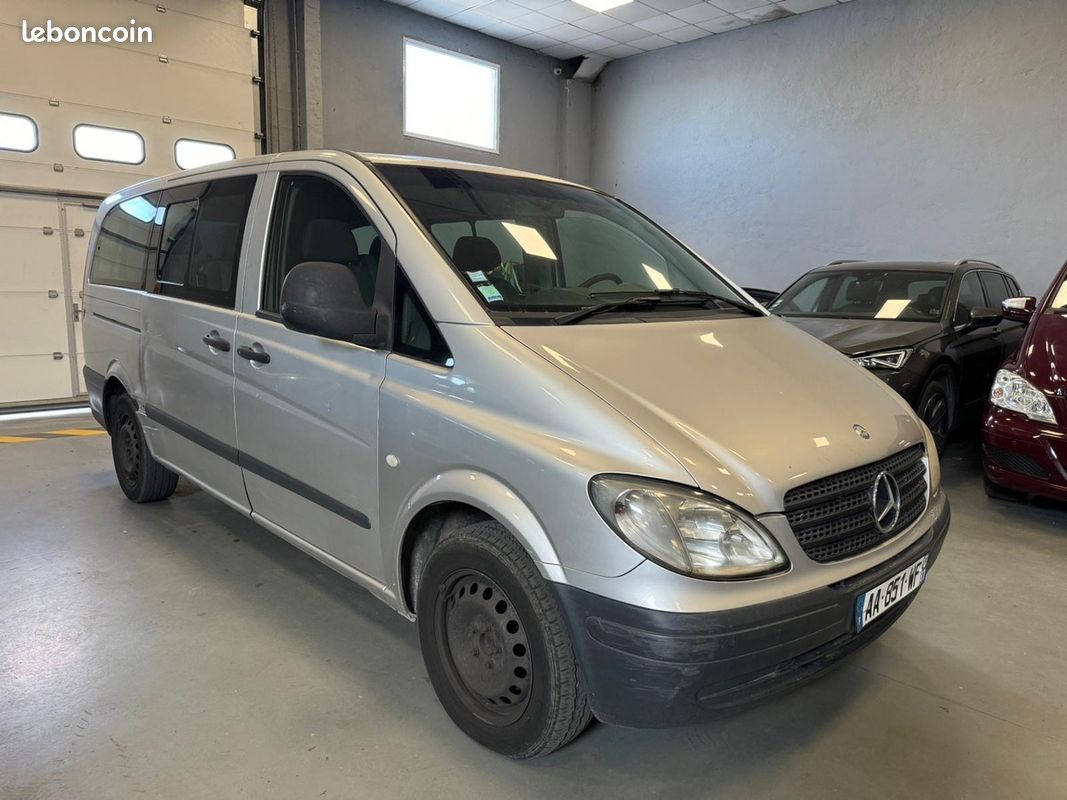 Mercedes-Benz Vito 115CDII 15OCV 9PL aces 2OO9 A 399Oe - Voitures