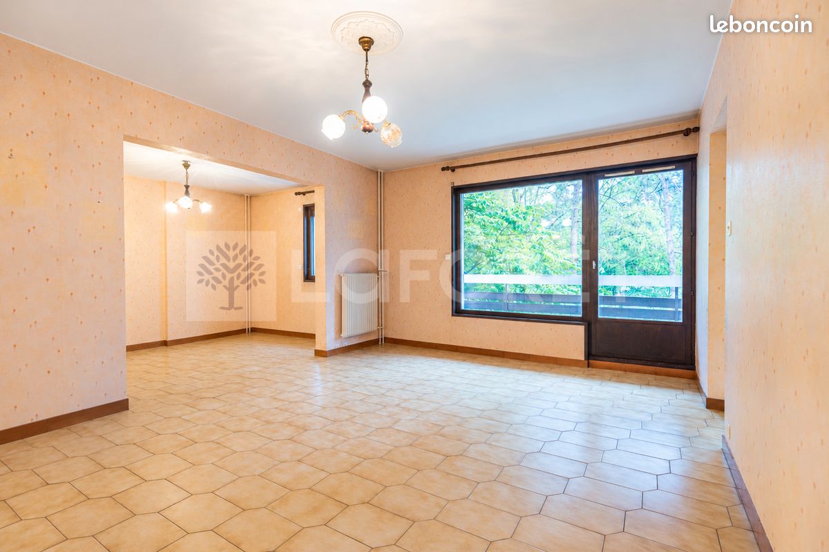 Appartement 4 pièces 82 m² · à Annecy · 82 m² · 275 500 €