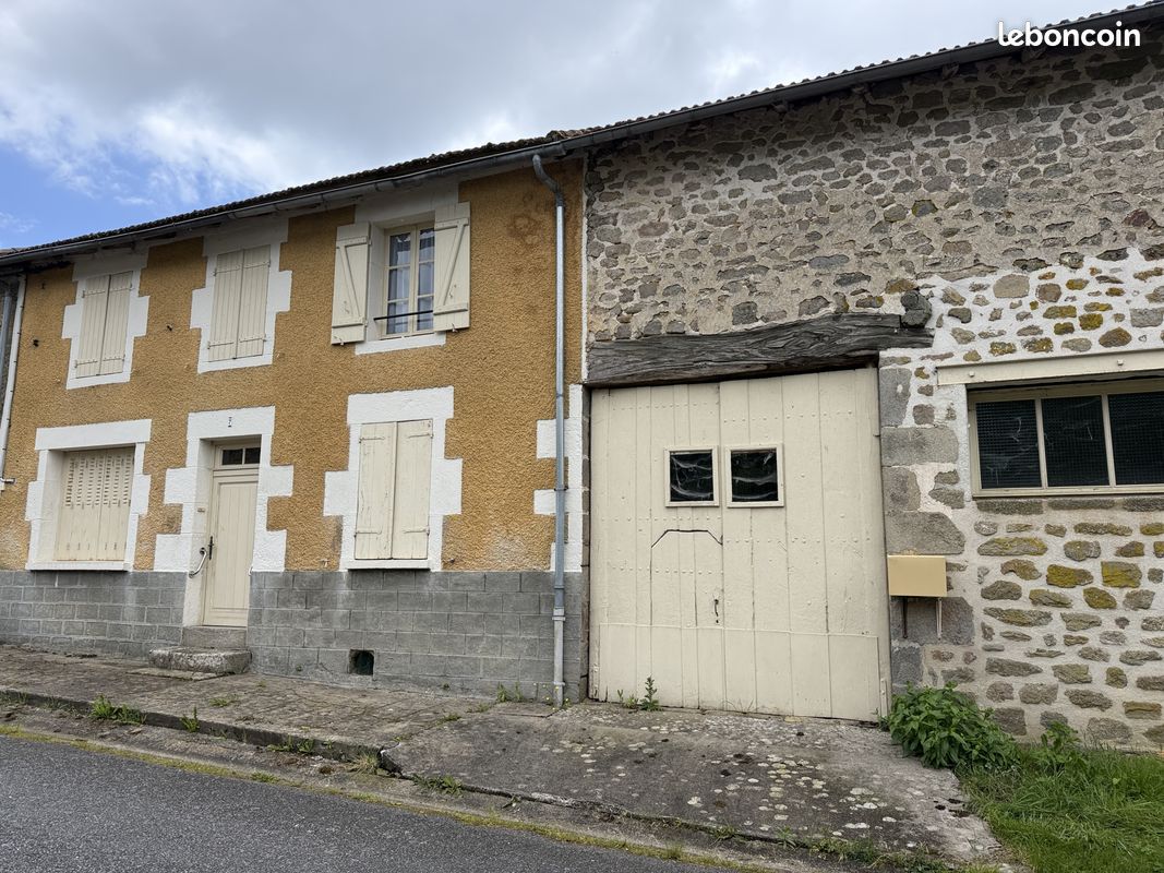 Maison 4 pièces 91 m² · à Razès · 91 m² · 75 000 €