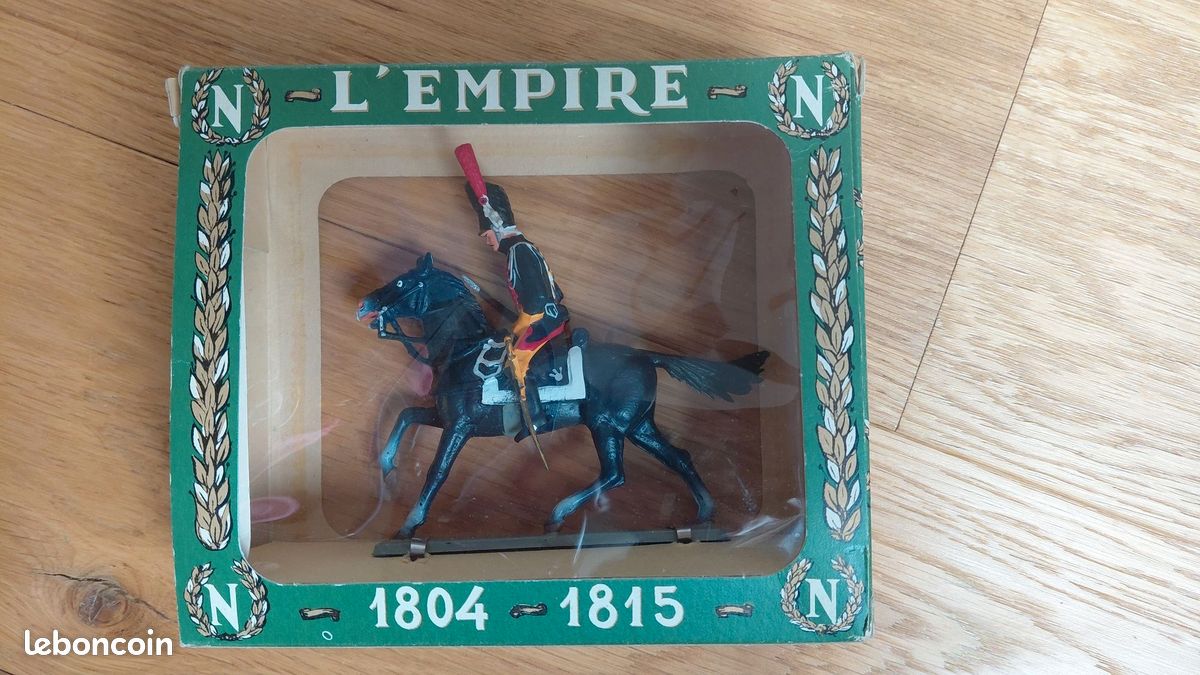 Figurine Starlux Voltigeur Grande Tenue Empire 1804-1815 - Plastique Peint - N°8069