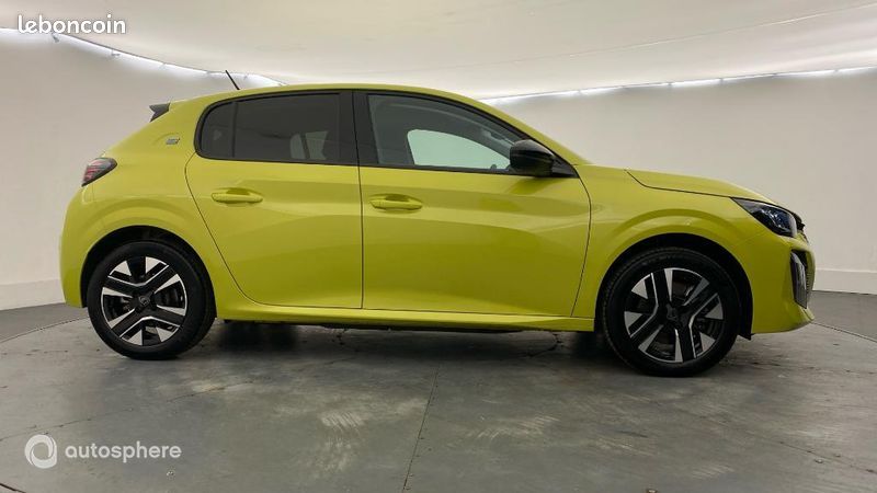 Peugeot 208 e-208 136ch E-Style (image 4)