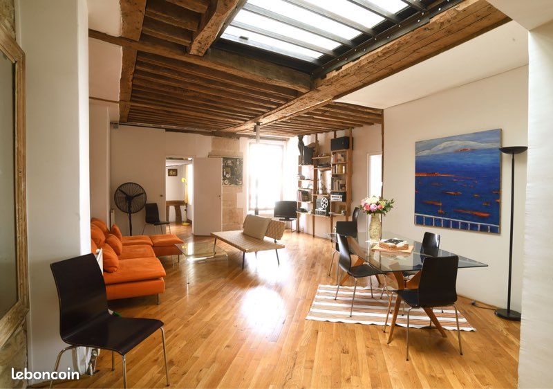 Appartement 4 pièces 102 m² · à Paris · 102 m² · 1 690 000 €