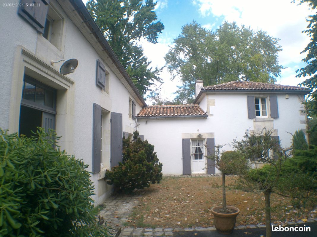 Maison 7 pièces 223 m² · à Saint-Brice · 223 m² · 445 000 €