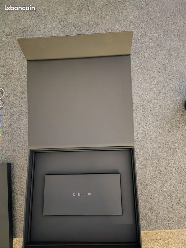 Honor magic V3 venant d'être reçu (image 5)