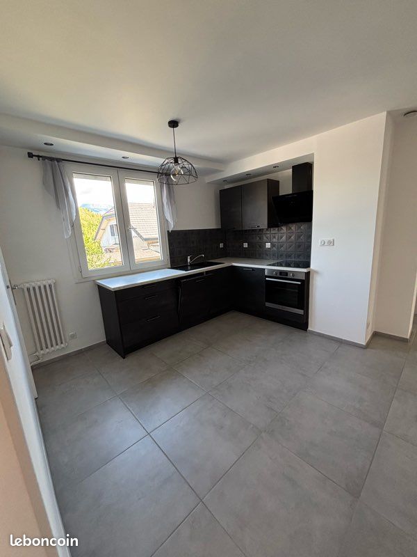 Appartement 4 pièces 67 m² · à Eybens · 67 m² · 155 000 €