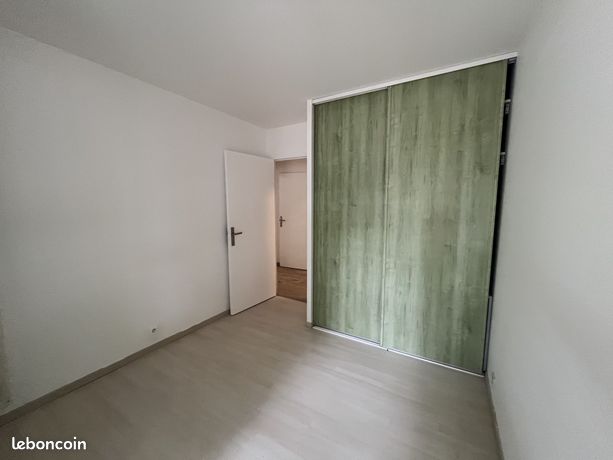 Appartement a louer plaisir - 4 pièce(s) - 78 m2 - Surfyn