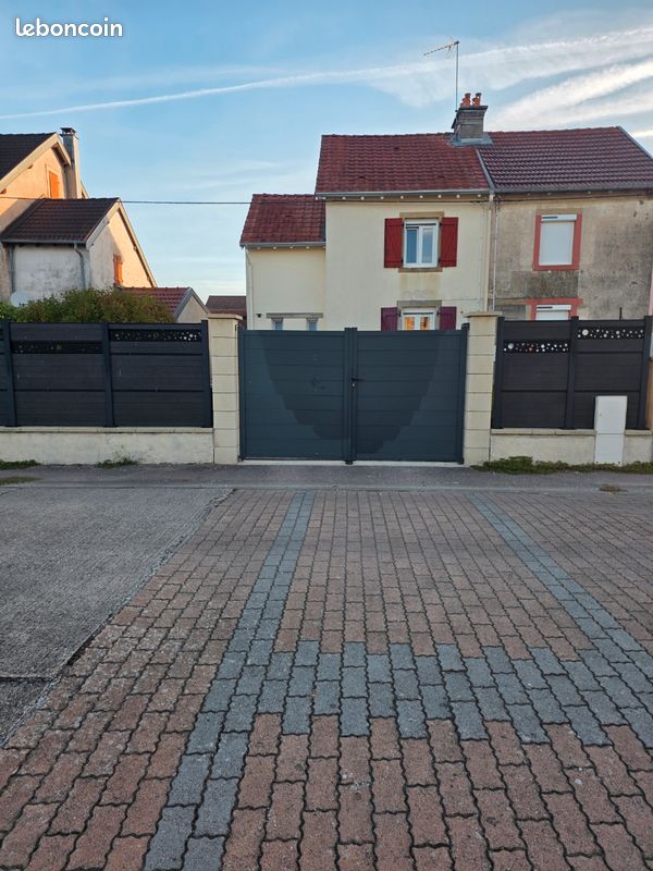 Maison 4 pièces 88 m² · à Vincey · 88 m² · 125 000 €
