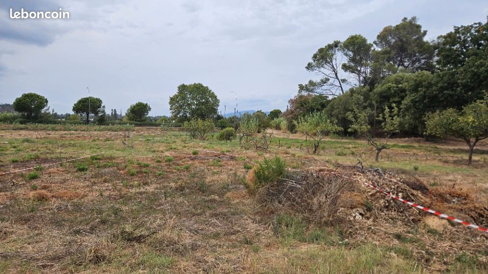 Terrain 503 m² Frejus · à Fréjus · 233 000 €