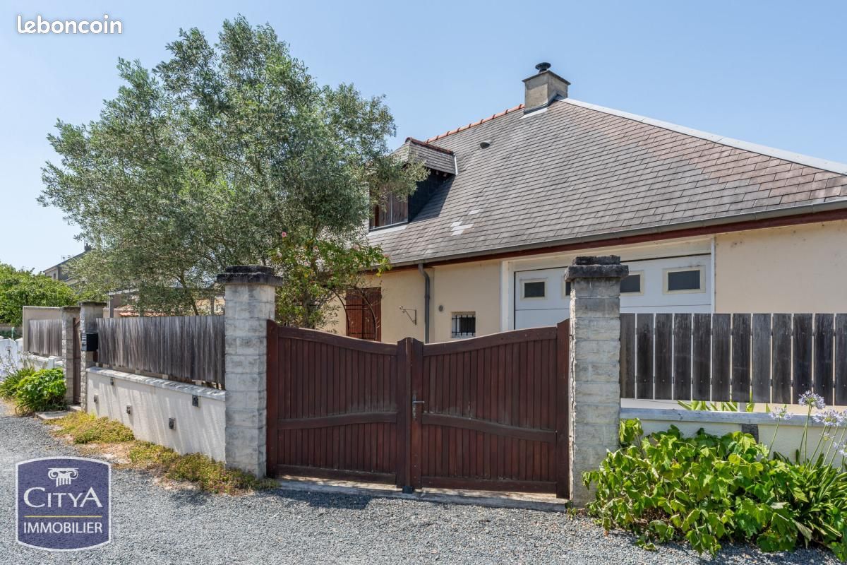 Maison 4 pièces 93 m² · à Tours · 93 m² · 349 800 €
