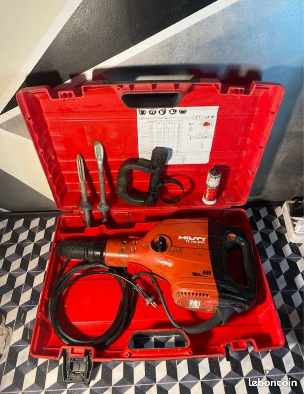 Marteau piqueur Hilti (image 1)