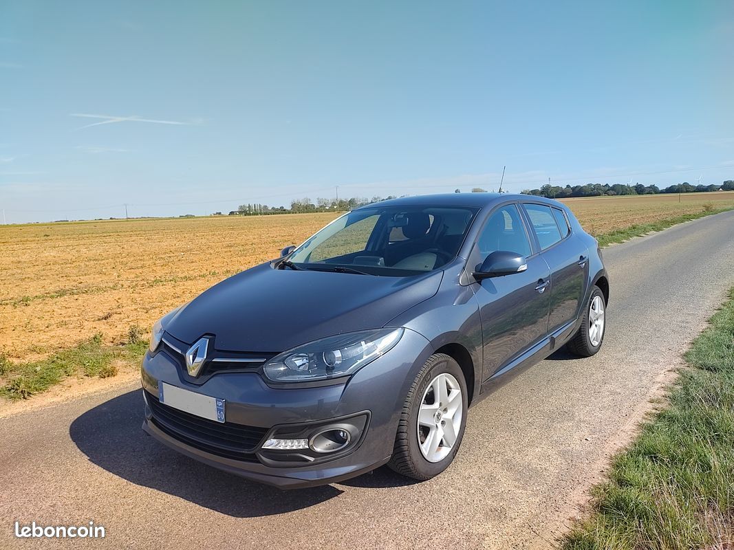 Megane 3 faible kilométrage (image 1)