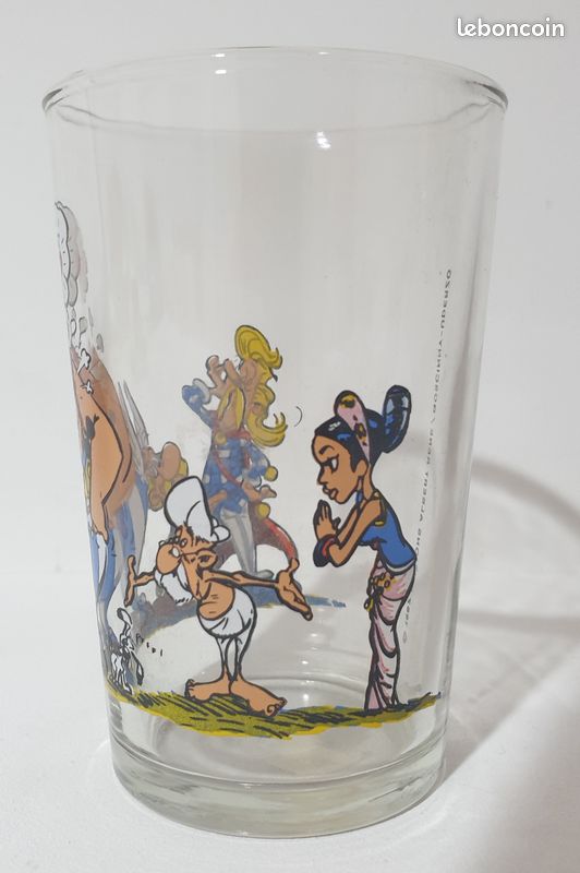Lot De 2 Thermos Vintage Astérix – Éditions 1983 (rare Biscuit) Et 1987
