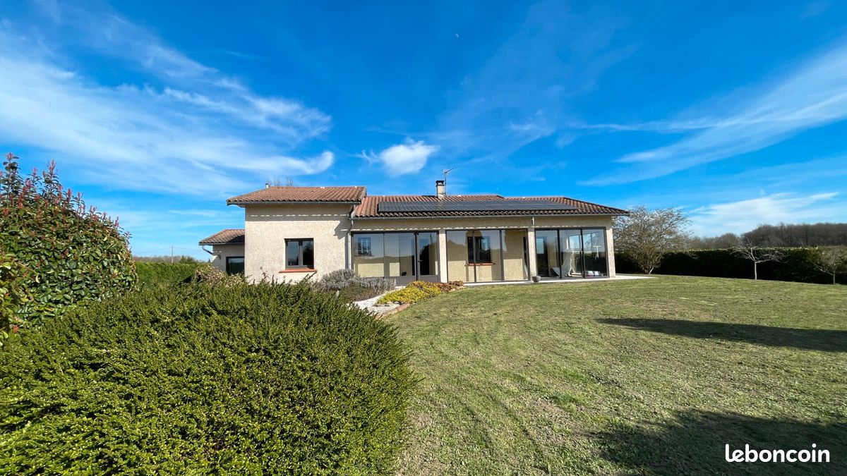 Maison 6 pièces 155 m² · à La Ville-Dieu-du-Temple · 155 m² · 277 985 €