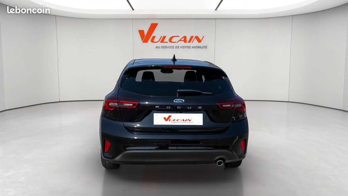 FORD Focus 1.0 EcoBoost 125 S&S mHEV Titanium X Business (image 4)