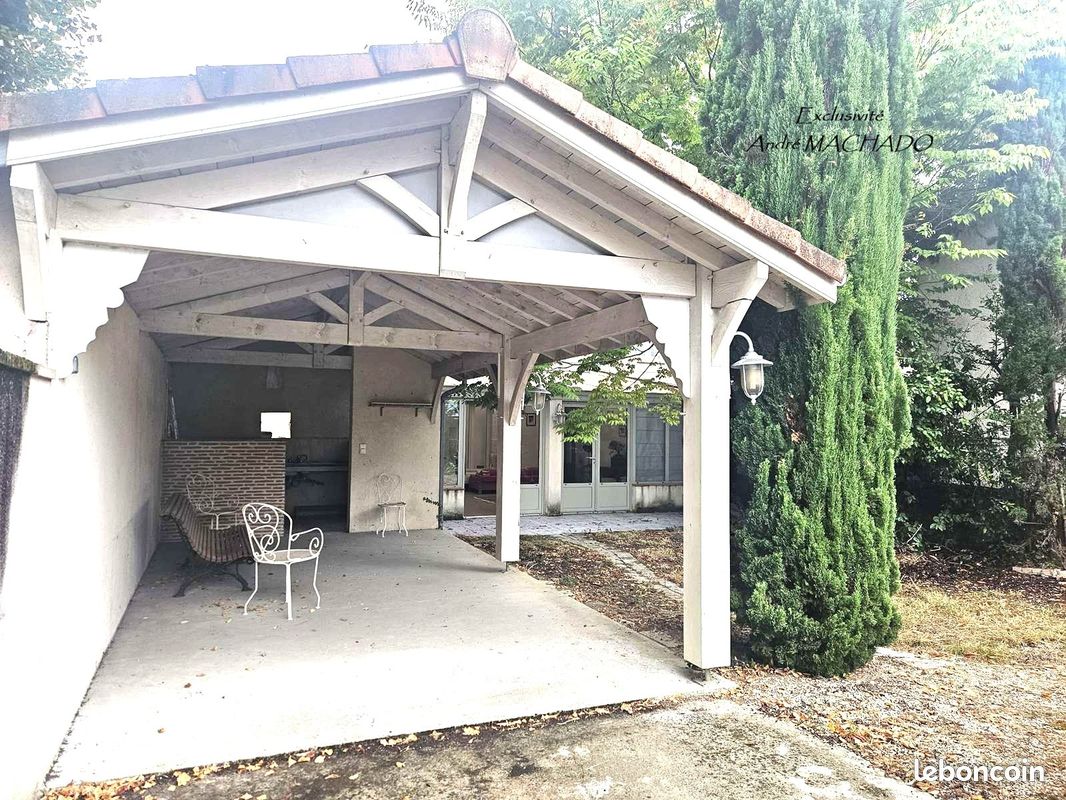 Maison 6 pièces 180 m² · à Nérac · 180 m² · 215 000 €