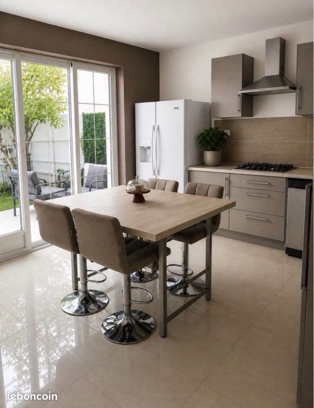 Maison 6 pièces 126 m² · à Crusnes · 126 m² · 275 000 €