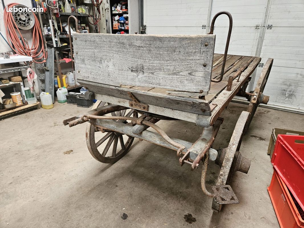 Chariot en bois vintage (image 1)