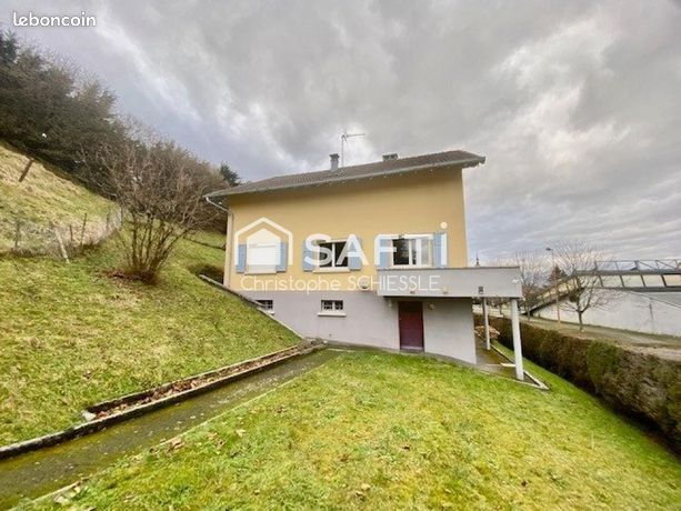Maison 8 pièces 150 m²