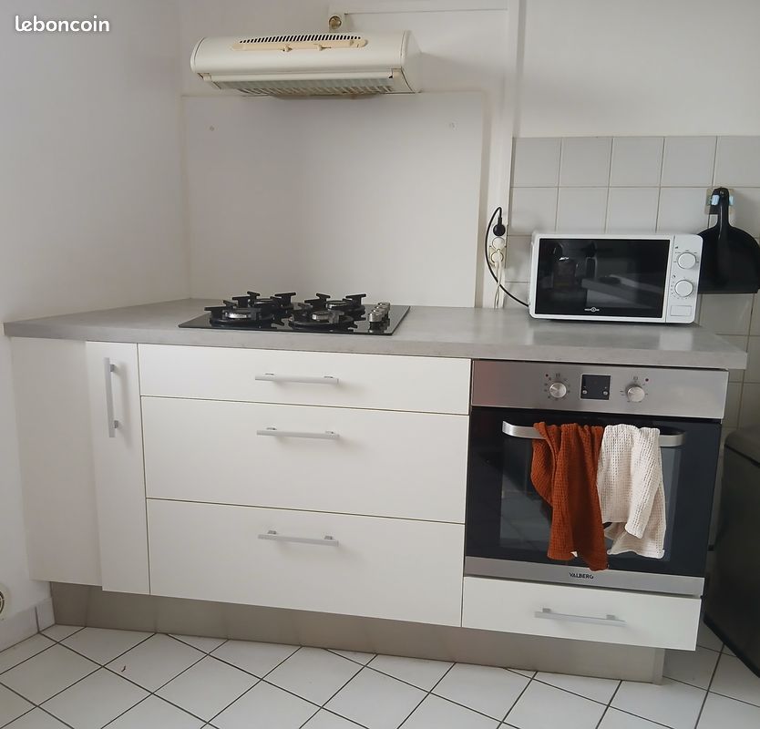 Appartement 4 pièces 72 m² · à Niort · 72 m² · 700 €