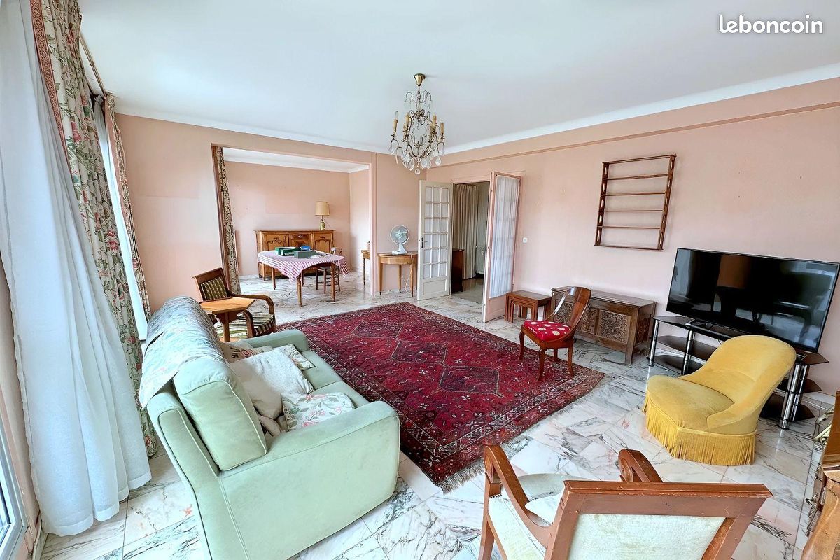 Appartement 7 pièces 152 m² · à Caen · 152 m² · 325 000 €