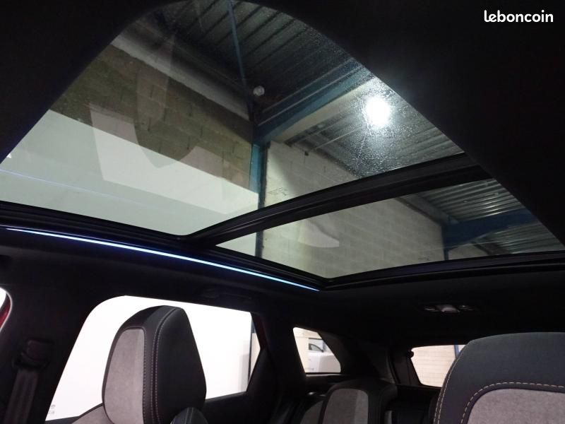 Peugeot 3008 HYBRID 225ch GT Pack e-EAT8 (image 13)