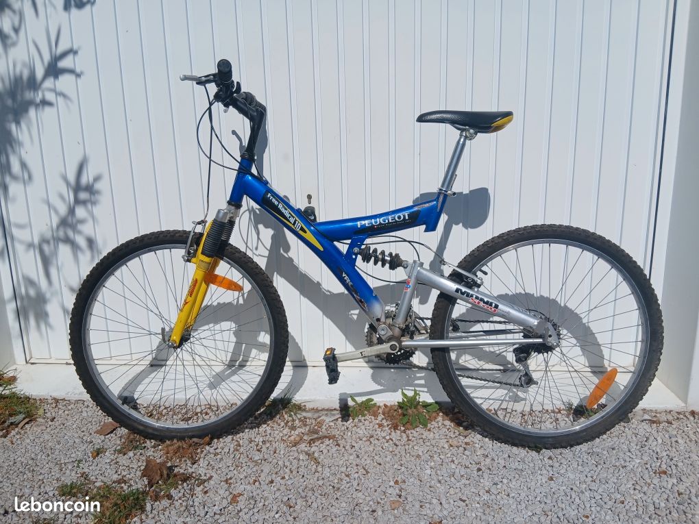 Paire De Roues VTT Peugeot FREE RADICAL 1, 26 Pouces, Pneus Neufs, Roues Shimano Occasion