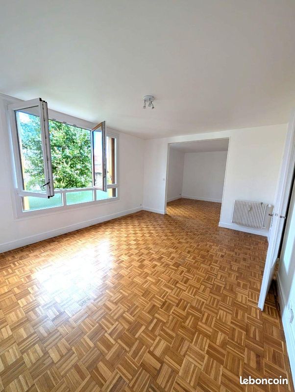 Appartement 5 pièces 84 m² · à Compiègne · 84 m² · 150 000 €