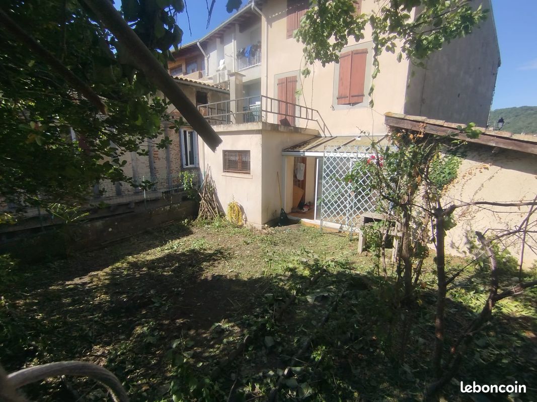 Maison 5 pièces 190 m² · à Pamiers · 190 m² · 100 000 €