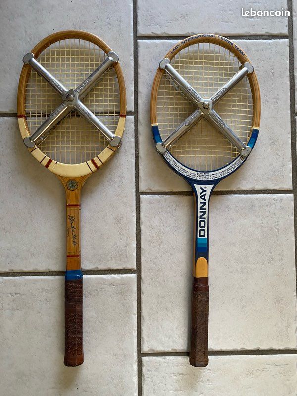 Raquettes De Tennis De Plage Photo stock - Image du pièce, vacances: 183364626